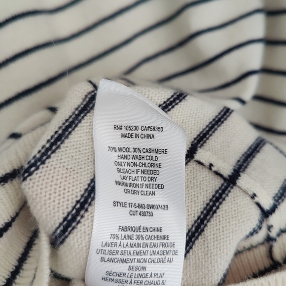 Joie Delbin Stripe Cold Shoulder Sweater L - Picture 6 of 9